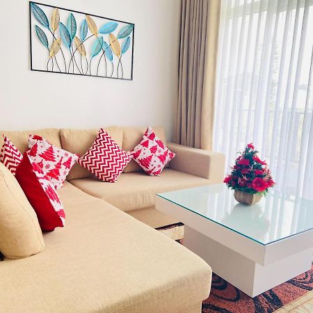 Grand Winterberry - Lake View Luxury Residence นูวาราเอลิยา ภายนอก รูปภาพ