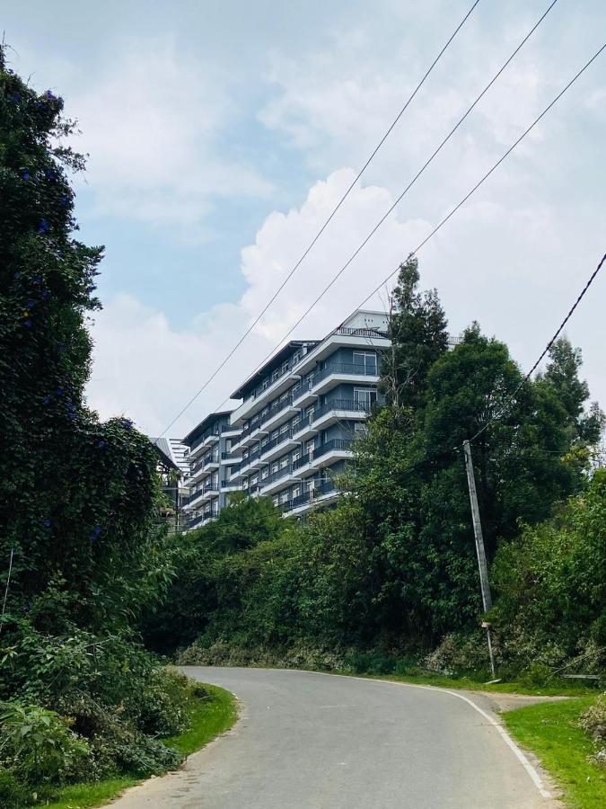 Grand Winterberry - Lake View Luxury Residence นูวาราเอลิยา ภายนอก รูปภาพ