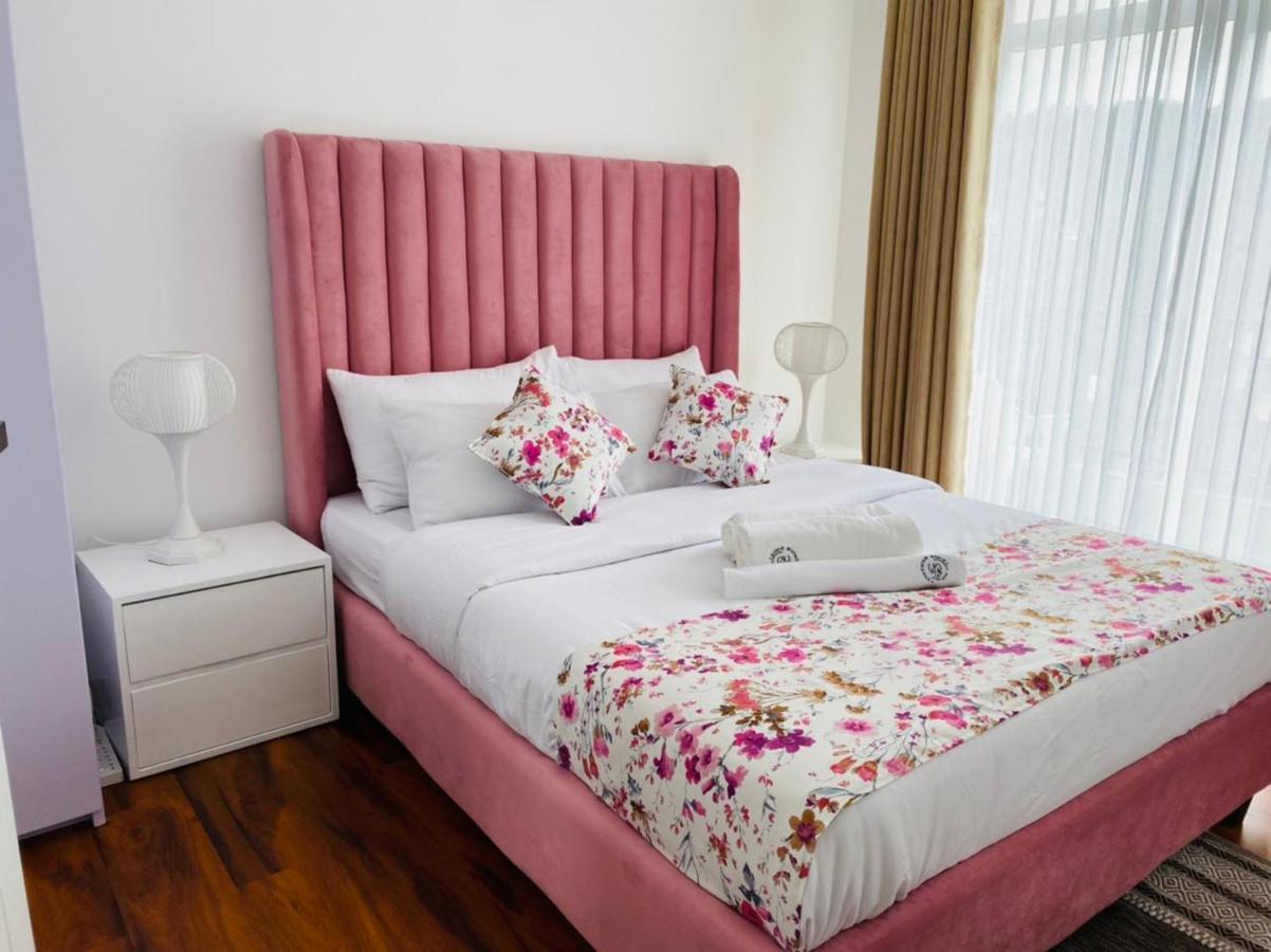 Grand Winterberry - Lake View Luxury Residence นูวาราเอลิยา ภายนอก รูปภาพ