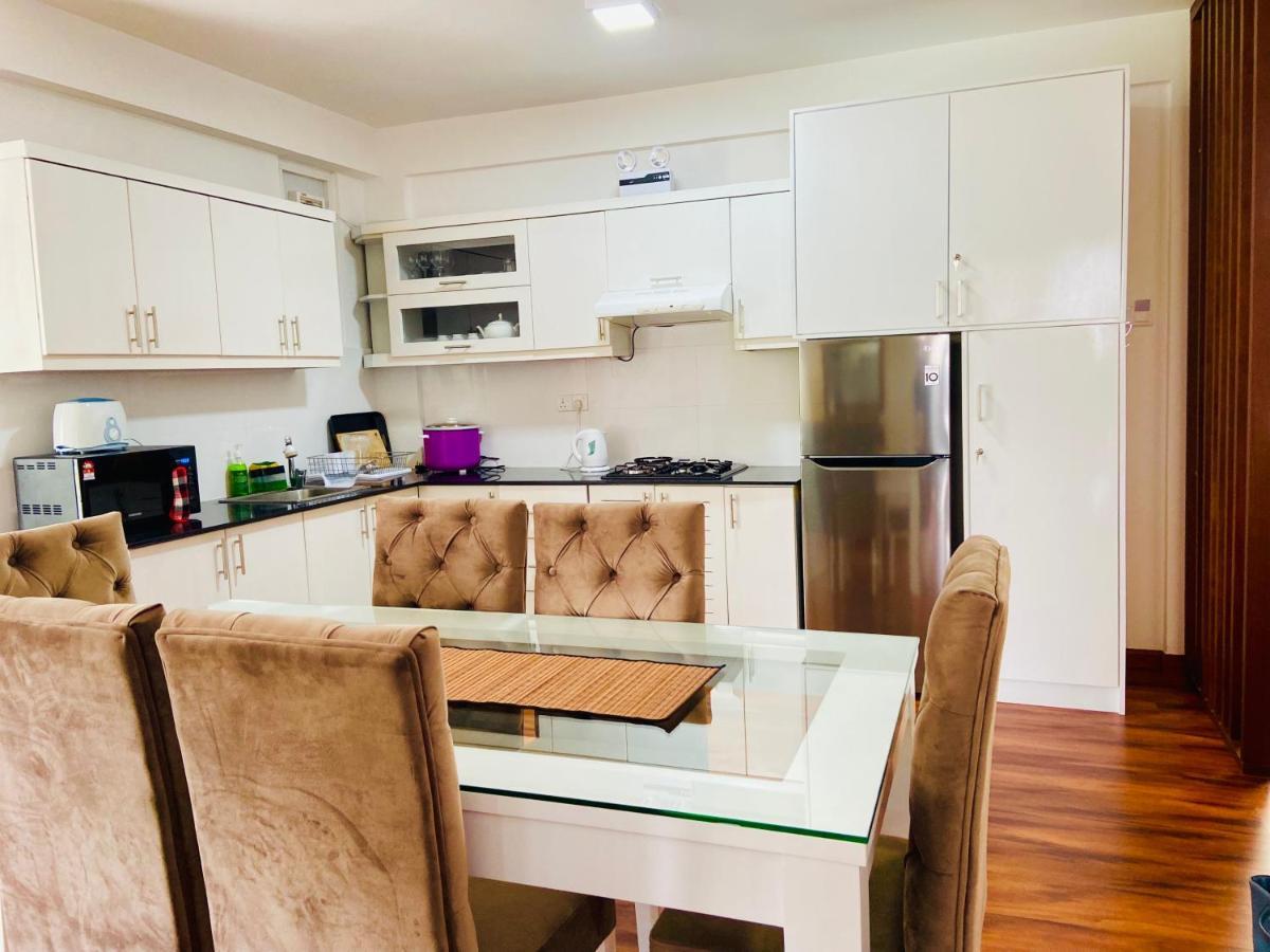 Grand Winterberry - Lake View Luxury Residence นูวาราเอลิยา ภายนอก รูปภาพ